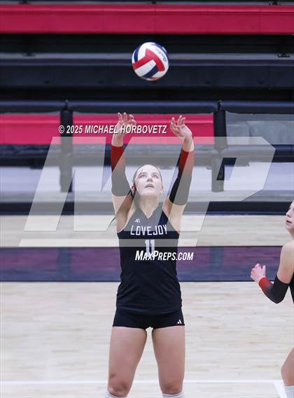 Thumbnail 3 in McKinney North @ Lovejoy photogallery.