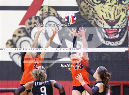 Thumbnail 2 in McKinney North @ Lovejoy photogallery.