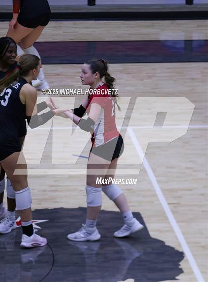 Thumbnail 2 in McKinney North @ Lovejoy photogallery.