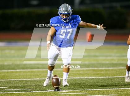 Thumbnail 2 in Rowland vs Baldwin Park photogallery.