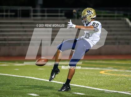 Thumbnail 3 in Rowland vs Baldwin Park photogallery.