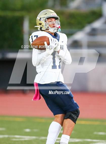 Thumbnail 3 in Rowland vs Baldwin Park photogallery.