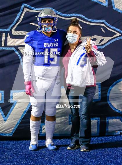 Thumbnail 3 in Rowland vs Baldwin Park photogallery.