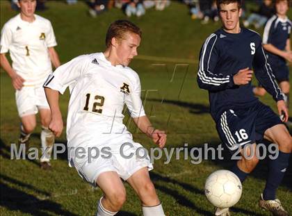 Thumbnail 2 in Staples @ Amity (CIAC Class LL Quarterfinal) photogallery.