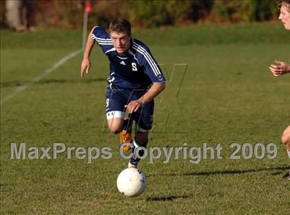 Thumbnail 2 in Staples @ Amity (CIAC Class LL Quarterfinal) photogallery.