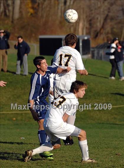 Thumbnail 1 in Staples @ Amity (CIAC Class LL Quarterfinal) photogallery.