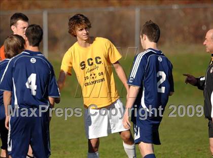 Thumbnail 2 in Staples @ Amity (CIAC Class LL Quarterfinal) photogallery.
