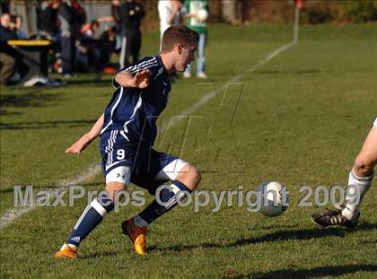 Thumbnail 2 in Staples @ Amity (CIAC Class LL Quarterfinal) photogallery.