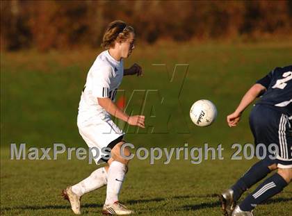 Thumbnail 1 in Staples @ Amity (CIAC Class LL Quarterfinal) photogallery.