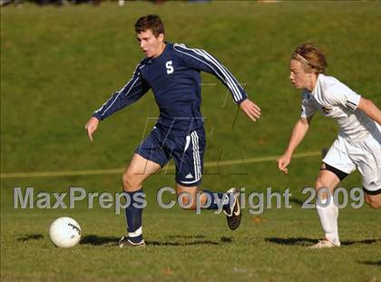 Thumbnail 2 in Staples @ Amity (CIAC Class LL Quarterfinal) photogallery.