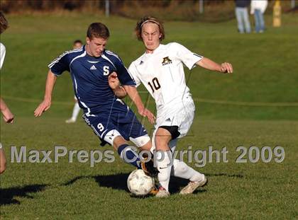 Thumbnail 2 in Staples @ Amity (CIAC Class LL Quarterfinal) photogallery.