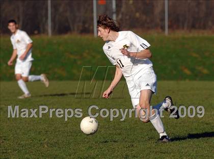Thumbnail 1 in Staples @ Amity (CIAC Class LL Quarterfinal) photogallery.
