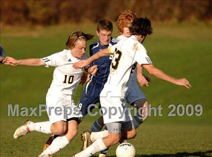 Thumbnail 1 in Staples @ Amity (CIAC Class LL Quarterfinal) photogallery.