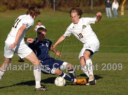 Thumbnail 3 in Staples @ Amity (CIAC Class LL Quarterfinal) photogallery.