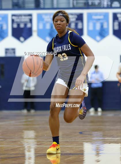 Thumbnail 1 in Niagara Falls @ Nichols photogallery.