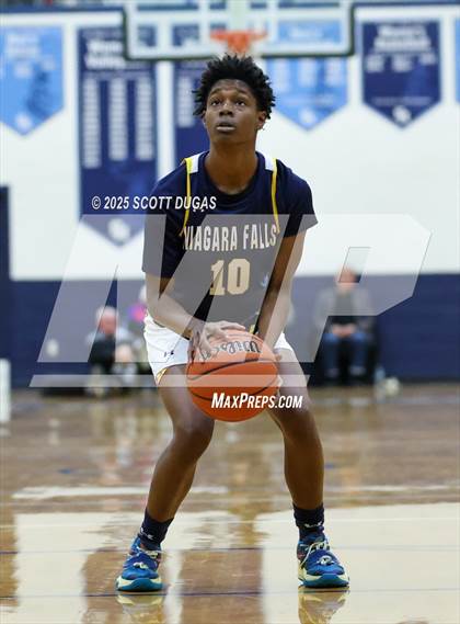 Thumbnail 3 in Niagara Falls @ Nichols photogallery.