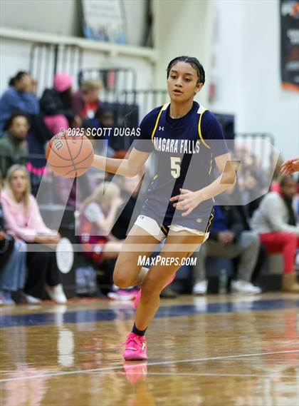 Thumbnail 1 in Niagara Falls @ Nichols photogallery.