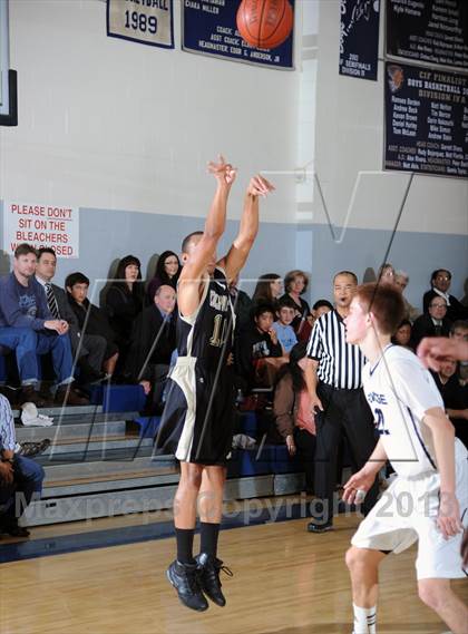 Thumbnail 3 in Kilpatrick @ Flintridge Prep photogallery.