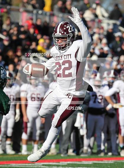 Thumbnail 2 in Garden City vs. Lindenhurst (Section 8 D2 Final) photogallery.