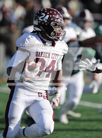 Thumbnail 2 in Garden City vs. Lindenhurst (Section 8 D2 Final) photogallery.
