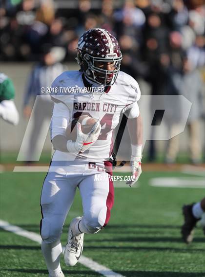 Thumbnail 1 in Garden City vs. Lindenhurst (Section 8 D2 Final) photogallery.