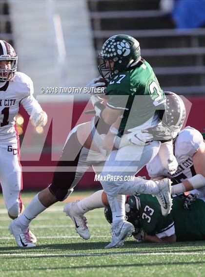 Thumbnail 2 in Garden City vs. Lindenhurst (Section 8 D2 Final) photogallery.