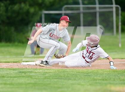 Thumbnail 2 in Loomis @ Taft (Founders League 5 vs. 6 Playoff) photogallery.