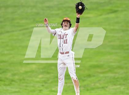 Thumbnail 3 in Loomis @ Taft (Founders League 5 vs. 6 Playoff) photogallery.
