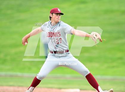 Thumbnail 3 in Loomis @ Taft (Founders League 5 vs. 6 Playoff) photogallery.