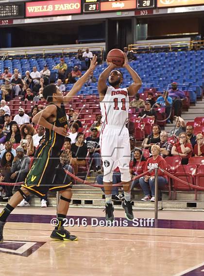 Thumbnail 2 in Antelope vs. Vanden (CIF SJS D2 Semifinal) photogallery.