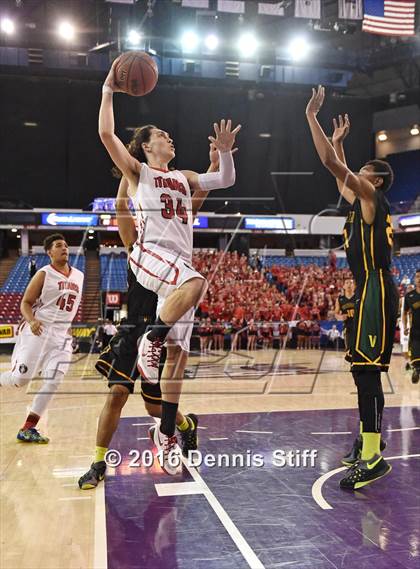 Thumbnail 2 in Antelope vs. Vanden (CIF SJS D2 Semifinal) photogallery.
