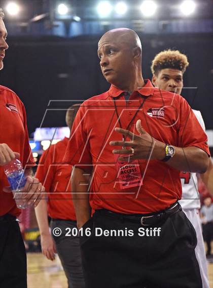Thumbnail 2 in Antelope vs. Vanden (CIF SJS D2 Semifinal) photogallery.
