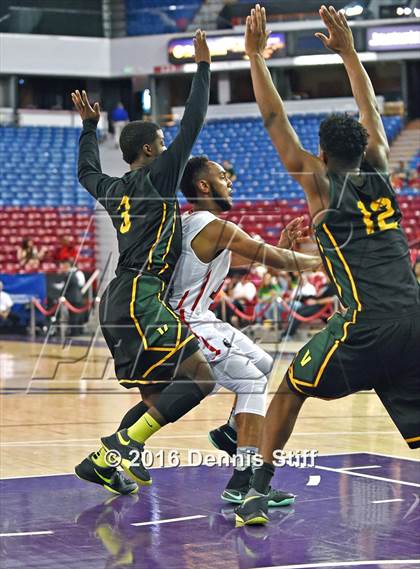 Thumbnail 1 in Antelope vs. Vanden (CIF SJS D2 Semifinal) photogallery.