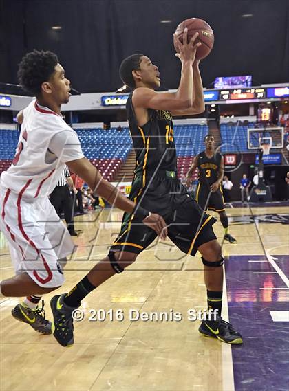 Thumbnail 2 in Antelope vs. Vanden (CIF SJS D2 Semifinal) photogallery.
