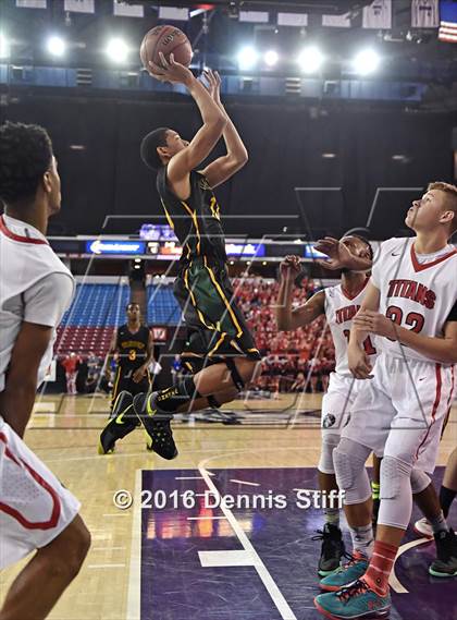 Thumbnail 3 in Antelope vs. Vanden (CIF SJS D2 Semifinal) photogallery.