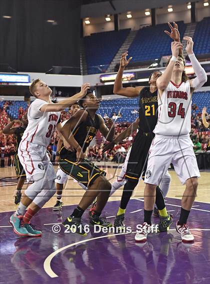 Thumbnail 3 in Antelope vs. Vanden (CIF SJS D2 Semifinal) photogallery.
