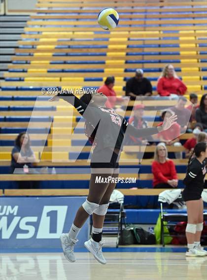 Thumbnail 1 in Archie Williams @ Buckley (CIF D3 State Final) photogallery.