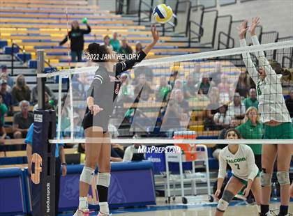 Thumbnail 3 in Archie Williams @ Buckley (CIF D3 State Final) photogallery.