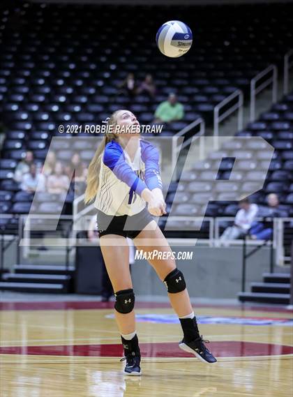 Thumbnail 1 in Beckville vs. Crawford (UIL Volleyball 2A Semifinals) photogallery.