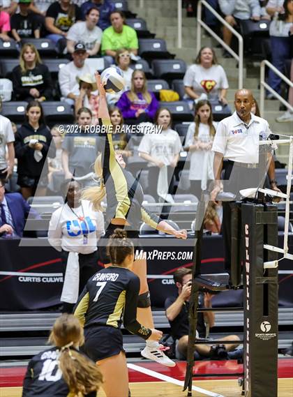 Thumbnail 3 in Beckville vs. Crawford (UIL Volleyball 2A Semifinals) photogallery.