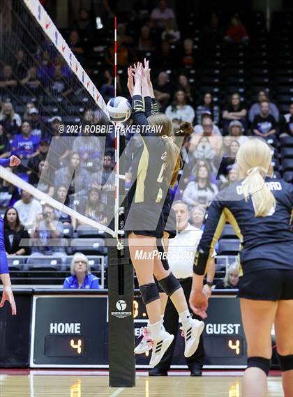 Thumbnail 2 in Beckville vs. Crawford (UIL Volleyball 2A Semifinals) photogallery.