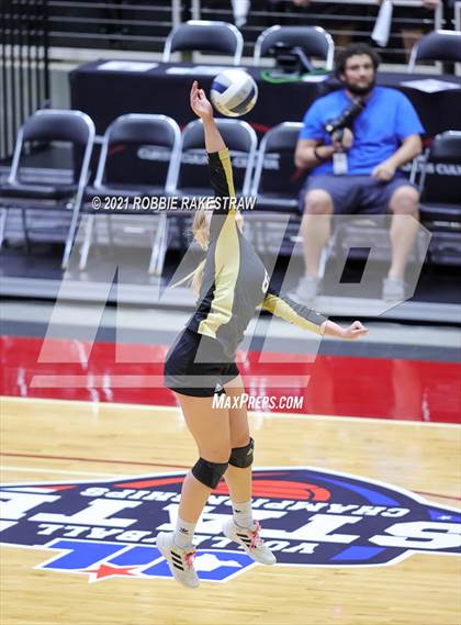 Thumbnail 2 in Beckville vs. Crawford (UIL Volleyball 2A Semifinals) photogallery.