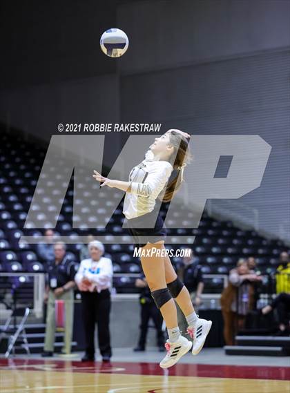 Thumbnail 3 in Beckville vs. Crawford (UIL Volleyball 2A Semifinals) photogallery.
