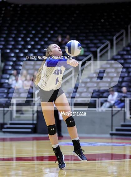 Thumbnail 2 in Beckville vs. Crawford (UIL Volleyball 2A Semifinals) photogallery.