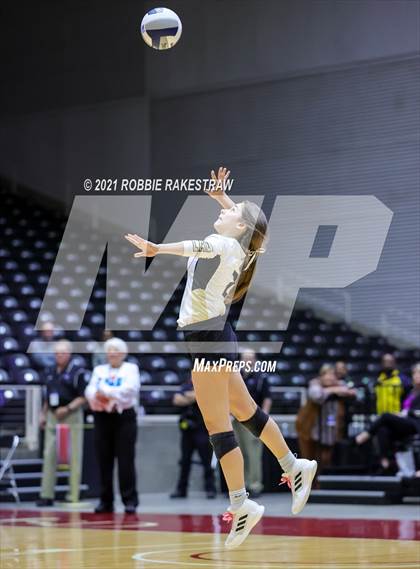 Thumbnail 2 in Beckville vs. Crawford (UIL Volleyball 2A Semifinals) photogallery.