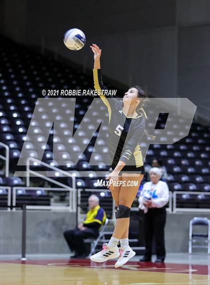 Thumbnail 2 in Beckville vs. Crawford (UIL Volleyball 2A Semifinals) photogallery.