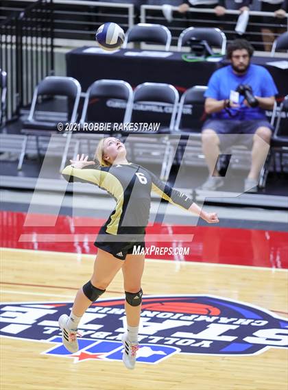 Thumbnail 2 in Beckville vs. Crawford (UIL Volleyball 2A Semifinals) photogallery.
