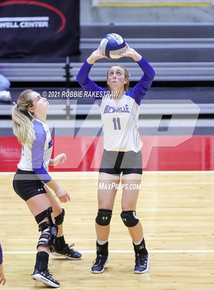 Thumbnail 2 in Beckville vs. Crawford (UIL Volleyball 2A Semifinals) photogallery.