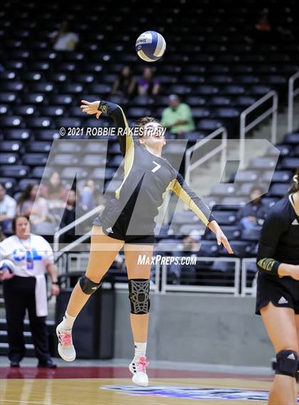 Thumbnail 3 in Beckville vs. Crawford (UIL Volleyball 2A Semifinals) photogallery.