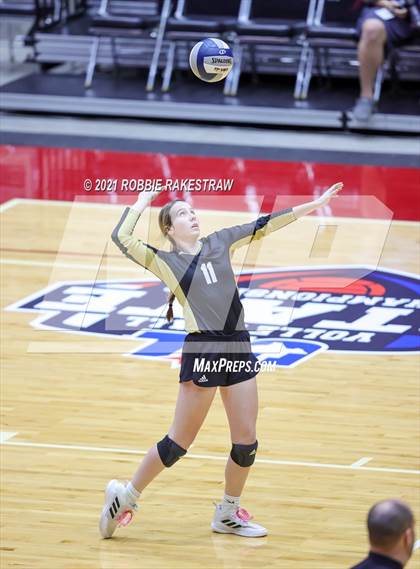 Thumbnail 3 in Beckville vs. Crawford (UIL Volleyball 2A Semifinals) photogallery.